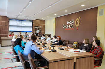 Центр «Мой бизнес»-Брянск объяснил предпринимателям, как получить налоговые преференции