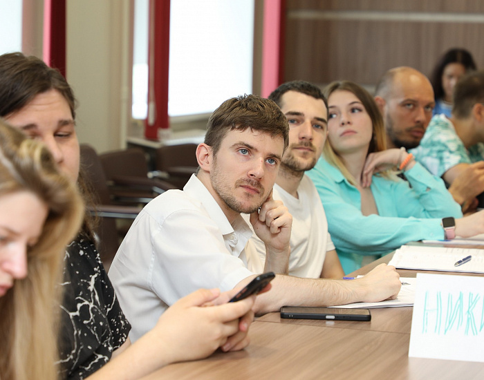 Свыше двадцати брянских бизнесменов обучились в «Школе предпринимательства»