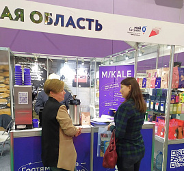 Стало известно кто особенно заинтересовался брянской продукцией на «ПродЭкспо-2024» 